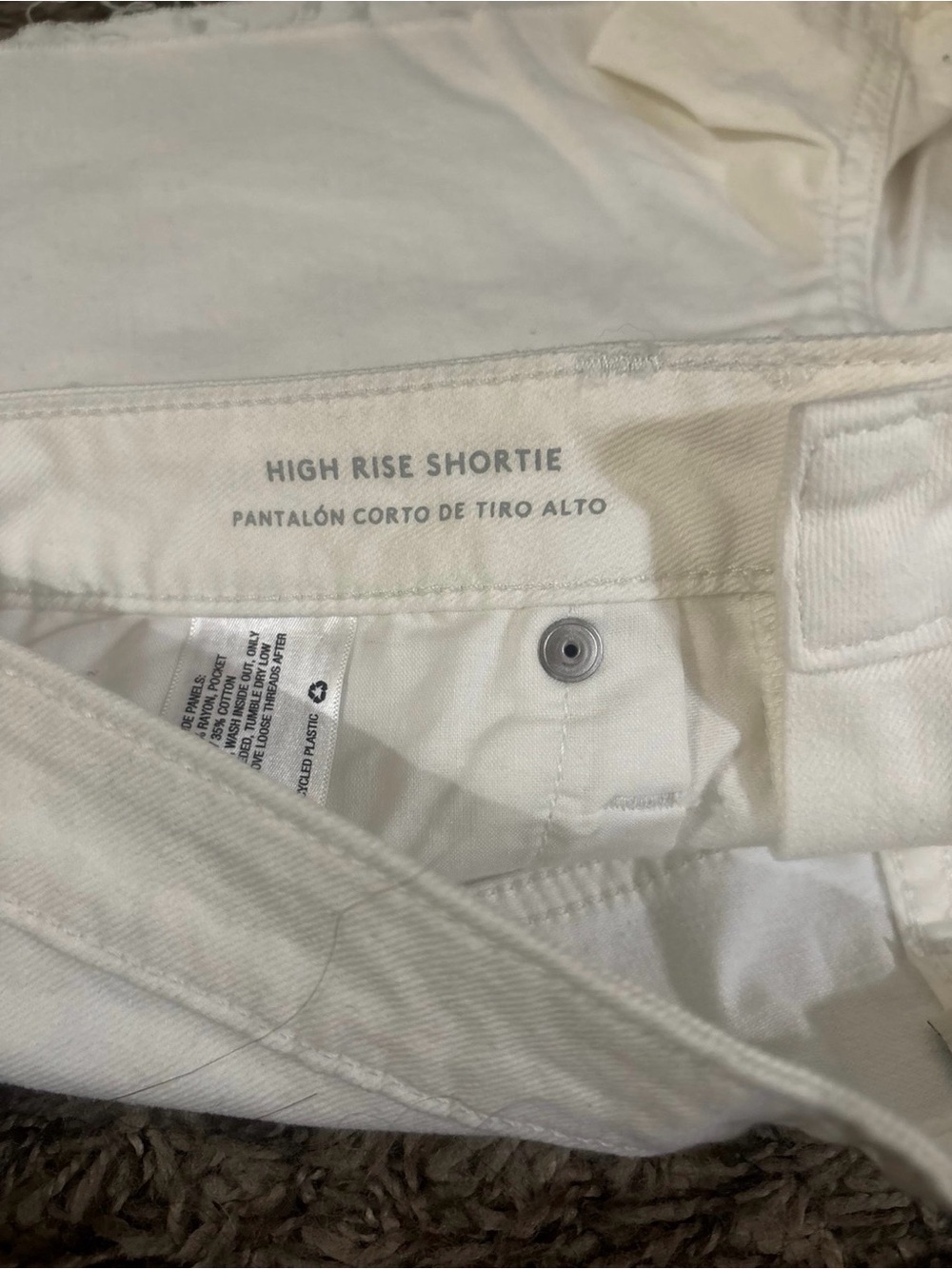 Universal Thread Shorts - Picture 3 of 4